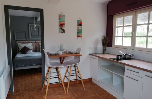 Clohars-Carnoet Apartment | Close to the sea, green setting with parking