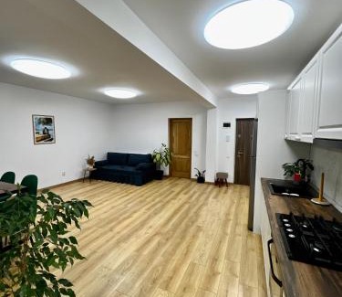 Floresti Apartment | Close to Vivo Center