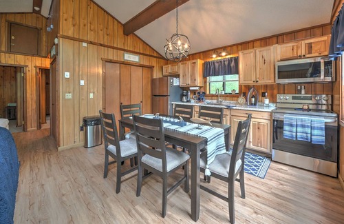 White Mills Cottage | CLOSE TO WALLENPAUPACK! 2 bedroom, 1 bath cottage