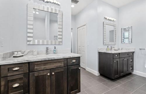 Bonita Shores House | Close2Beach, HeatedPool, FirePit, FencedYard, Sleeps10