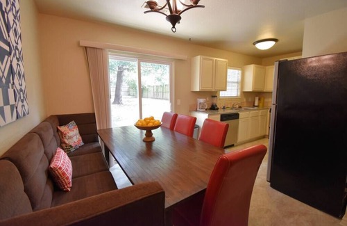 Downtown House | Closest House to Crystal Bridges