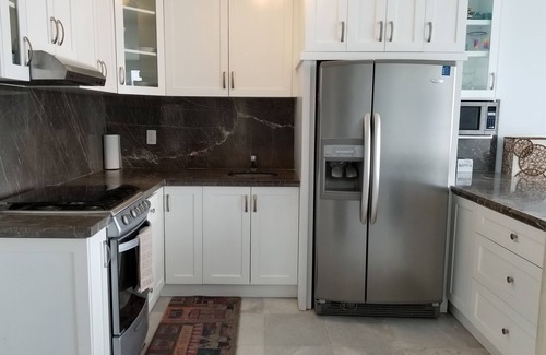 Flamingos Condo | Closest to the Beach