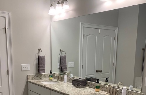Rolesville House | Closest to Wedding Venues/Wake Forest/Raleigh/Falls Lake/& WRAL Soccer Park