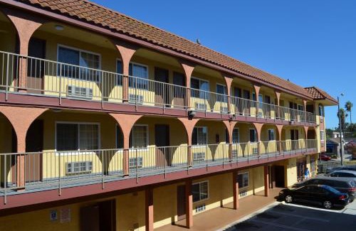 Inglewood Hotel | Cloud 9 Inn LAX