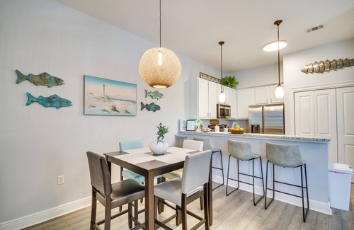 Bay St Louis Condo | 'Cloud 9 on the Gulf', 1 Mi to Beach: Pet Friendly