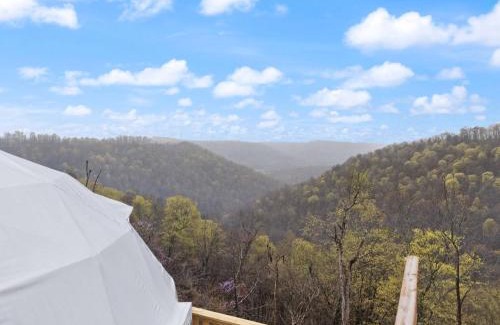 Stanton House | "Cloud Chaser" - The Overlook LUX Dome - RRG