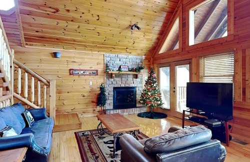 Hemlock Hills House | Cloud Dancer