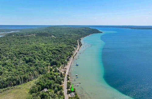 Lake Township House | Cloud Nine on Crystal Lake