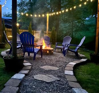 Waynesville House | Clover Creek Cabin