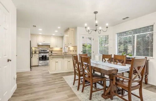 Clovis House | Clovis House, Pool, Fire Pit, BBQ, Playhouse, 3/2.5