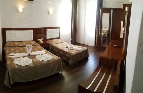 Tosmur Belediyesi Resort | Club Bayar Hotel - All Inclusive