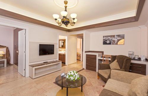 Alanya Hotel | Club Paradiso Hotel