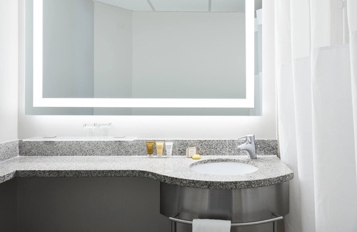Connecticut Ave - K Street Hotel | Club Quarters Hotel in Washington DC