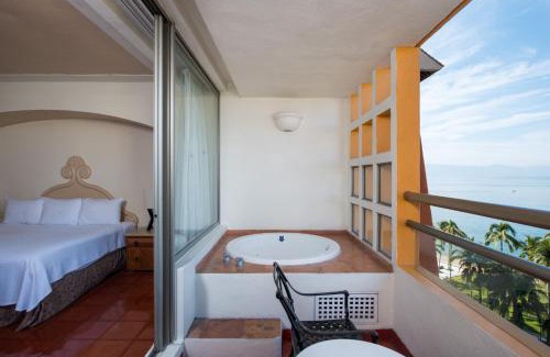 Marina Vallarta Resort | Club Regina Puerto Vallarta