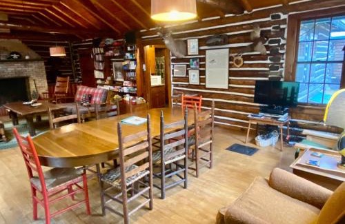 Grayling House | Club Thunderbird on the Au Sable River