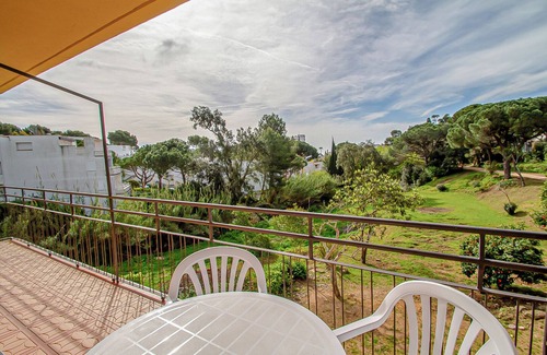Platja d'Aro Apartment | Club Villamar - Enjoy a cozy 55m² apartment ideal for families, with a capacity for 6 people, nea.
