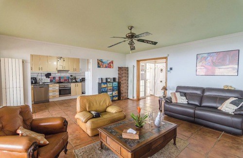 Lloret de Mar Villa | Club Villamar - Homely Spanish holiday villa with private pool and fixed barbecue located near th.