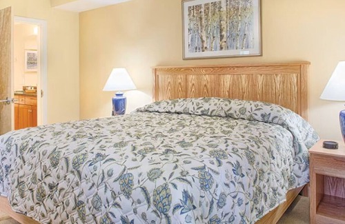 Jeffersonville Resort | Club Wyndham Smugglers Notch, 2 Bedroom Deluxe 2 Bath
