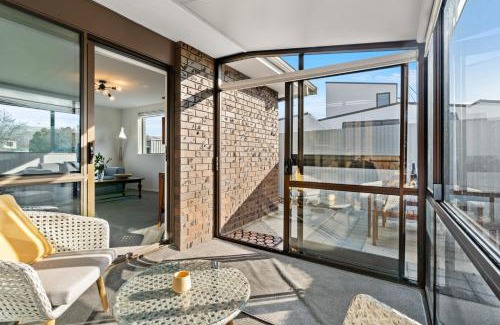 Alexandra House | Clutha Charmer - Alexandra Holiday Home