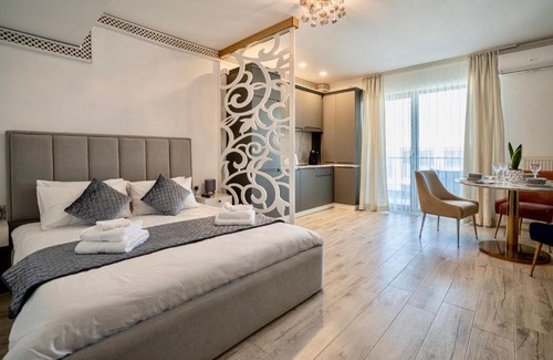 Mamaia-Sat Apartment | CNS Studio 1