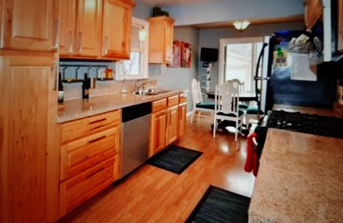 Pleasant Valley House | CO Springs,OCC, Tourist sites, n Near ALL.Broadmoor,Downtown.Near GARDEN OF GODS
