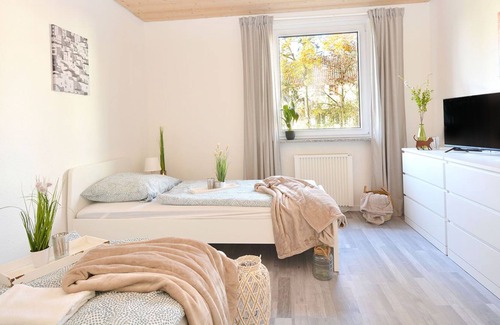 Coburg Apartment | Co05 - Schöne Ferienwohnung mit Balkon in Coburg, 70qm, 3 Zimmer, Max. 6 Personen