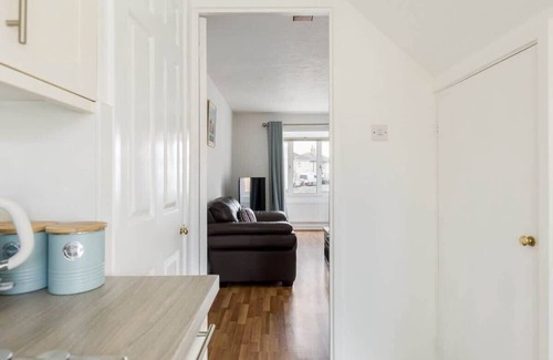 Poole House | Coast Away - Moments from Poole Quay