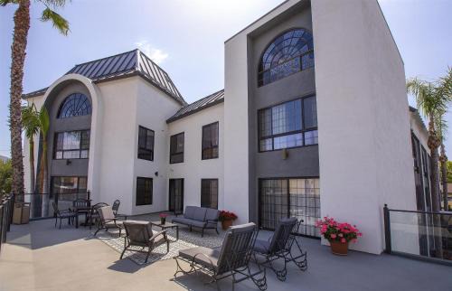 Burbank Hotel | Coast Burbank Hotel