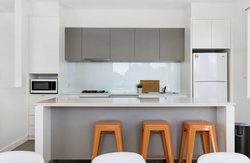 Torquay House | Coast Drive Beach and Golf 31
