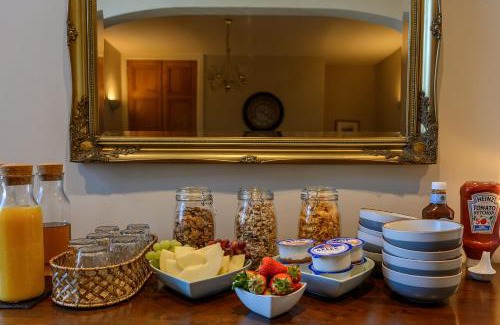 Whitby House | Coast Guest House