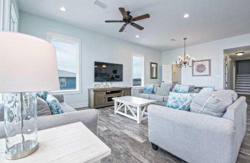 Southpointe House | Coast is Clear