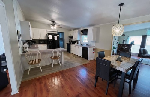 Carteret County House | "Coastah" RetreatnJET TUB/FIREPIT/GRILLnLG Fenced YARD nWalk to HADNOT Creek