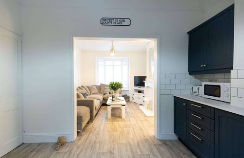 Whitby House | Coastal 3-Bed Retreat in the Heart of Whitby