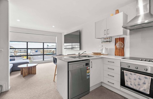 Mount Maunganui House | Coastal Bliss Summary