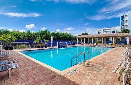 New Smyrna Beach Apartment | Coastal Bliss: Oceanwalk 9-301 with Sunset Views Resort Amenities