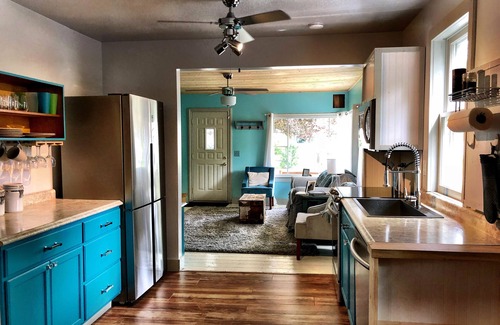 Oscoda House | Coastal Breeze · Beachy, Updated Home · Steps to Sandy Lake Huron & Downtown