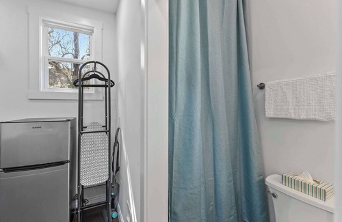 Gulfport Apartment | Coastal Cabana - Studio - Close to beach and Mississippi City
