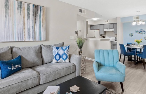 Indian Bayou Condo | COASTAL CHARMER, Great Value, Clean, Walk 2 Beach, Pool, Fitness Center & The Palms Resort/Rest/Bar