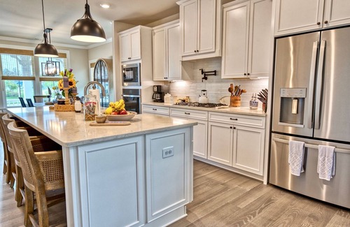 Lewes Villa | Coastal Club * 3 BR Luxury Villa Townhouse, 2.5 BA Sleeps 8 *