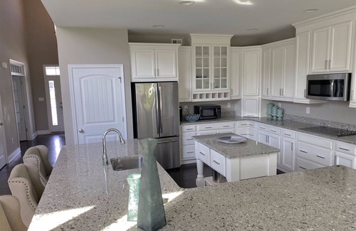 Lewes House | Coastal Club * 5BR King Fisher. Model Luxury House * Sleeps 12