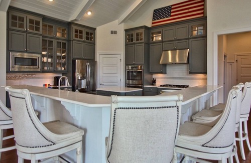Lewes House | Coastal Club * 5BR Luxury Beach Rental House - Sleeps 10