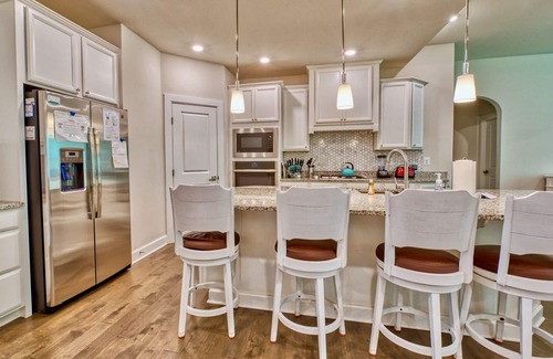Lewes House | Coastal Club * Large 6 BR Luxury Beach House W 2 Master Suites and 4 Full Baths