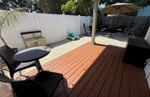 Edgewater House | Coastal Comfort - 3BR Pet-Friendly Getaway