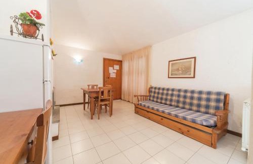 Giannella Apartment | Coastal Comfort in Giannella