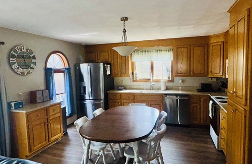 Portsmouth House | Coastal Comfort on Prudence Island