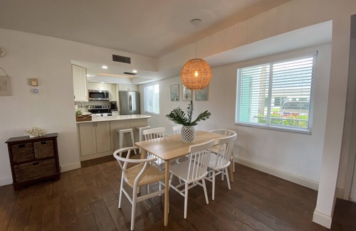 Fort Pierce Condo | Coastal Condo: Spacious 2/2 ground floor end unit with Beach & Golf Course