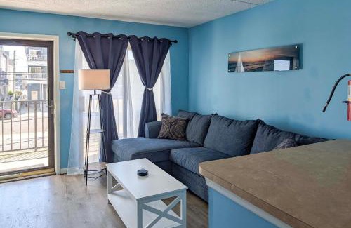 North Wildwood Apartment | Coastal Condo with Pool, 1 Block to Wildwood Beach!