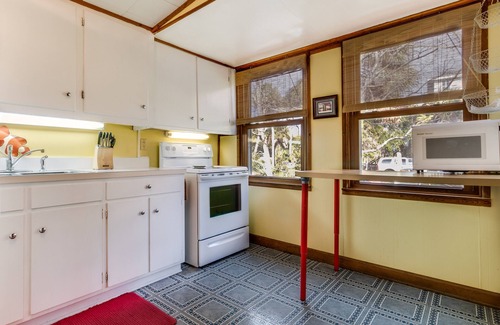 Folly Beach House | Coastal Cottage across from the beach. Pet friendly! Fully fenced in yard.