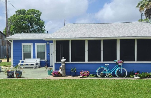 Palacios Apartment | Coastal Cottage Bay House - Bayview Studio – Fish, Swim, Enjoy!