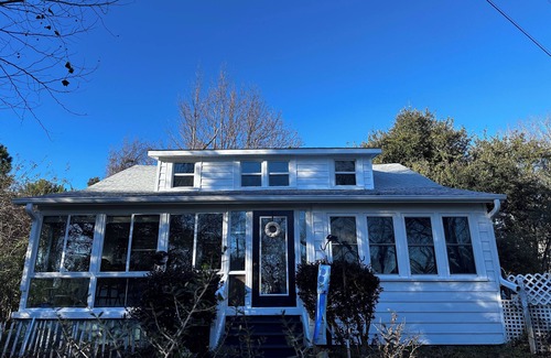 Newport House | Coastal cottage core with views of and access to Bogue Sound.